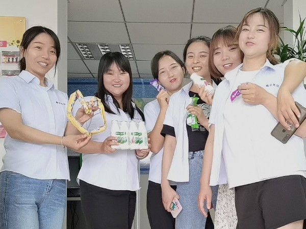 陜西鑫安安防全體員工祝所有小朋友節(jié)日快樂！