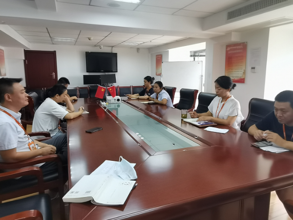 陜西鑫安安防職工讀書會(huì)，學(xué)習(xí)稻盛和夫《心》