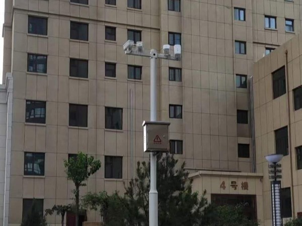 高空拋物怎么防？裝幾個(gè)高空拋物攝像頭試試！